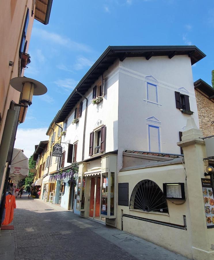 Appartamenti Adriana Sirmione Eksteriør bilde